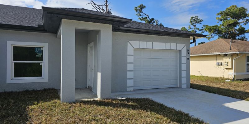 Lehigh Acres House: 5319 30th St SW