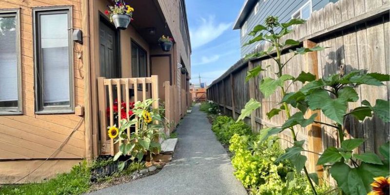 Anchorage Apartment: 612 East 9th Avenue