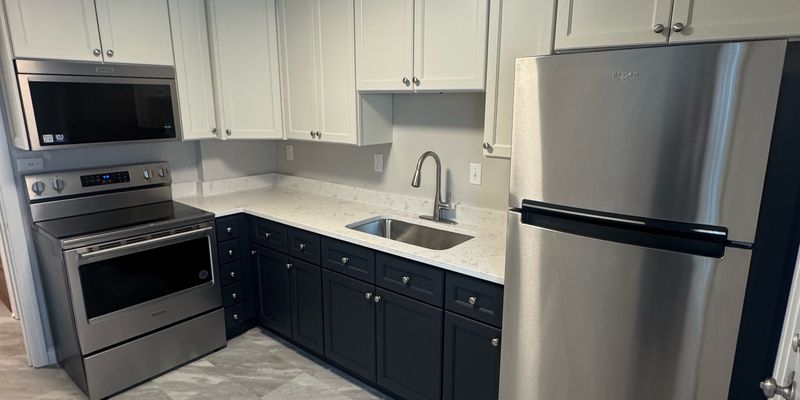 Glendale Apartment: 4841 N Mohawk Ave