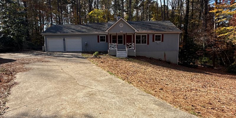 Raleigh House: 4711 Highview Ct