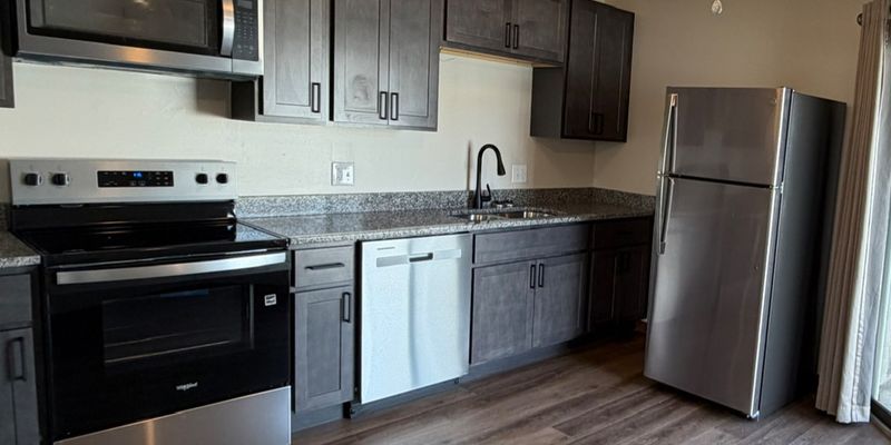 Cedarville Apartment: 322 Lyndon Ct