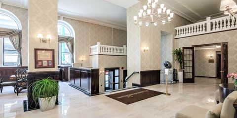 Arts Condo Lobby 01.jpg