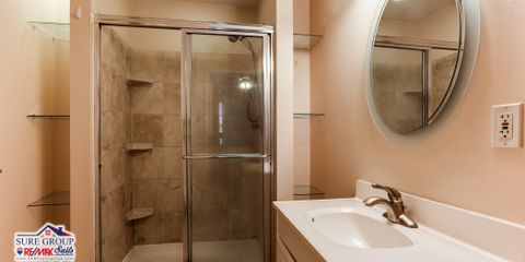 814 S. Clinton St-29.jpg
