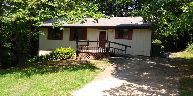 Norcross House: 1534 Spender Dr