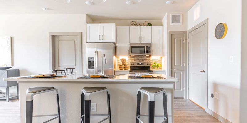 Katy Apartment: 1576 Westborough Dr