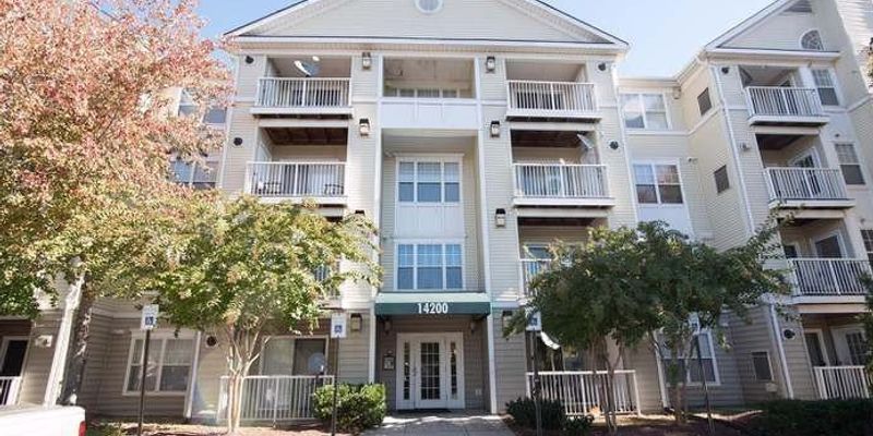 Upper Marlboro House: 14200 Farnsworth Ln