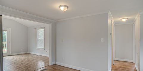 8603 Haw River Rd-14.jpg