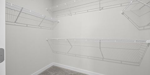 22-2833 Statesville Ave-22.jpg