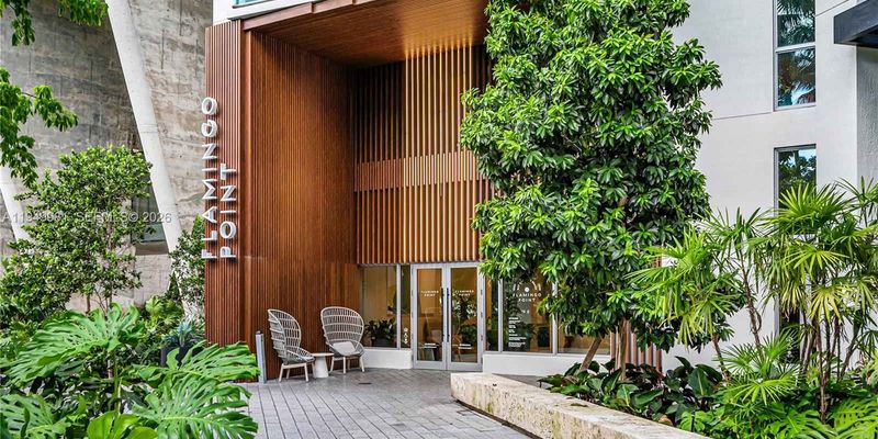 Miami Beach Apartment: 1500 Bay Rd