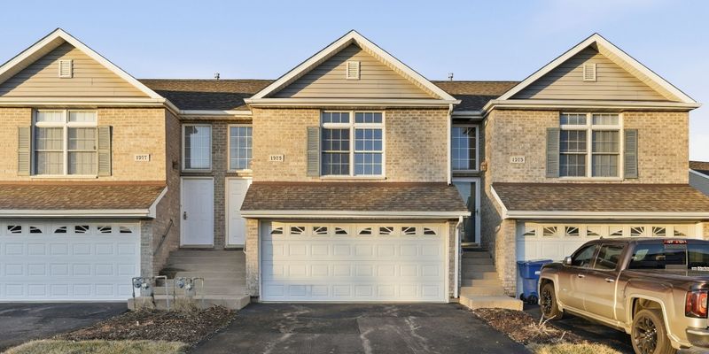 DeKalb House: 1275 Penny Ln