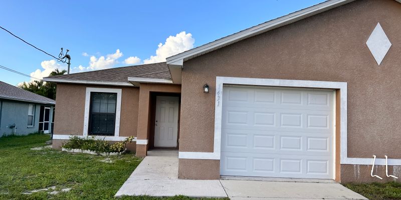 Cape Coral House: 1431 SE 10th Terrace