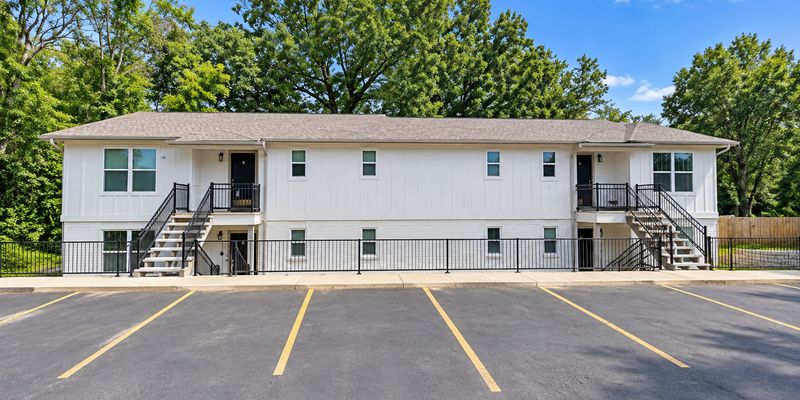 Hot Springs Apartment: 200 Keats Pl