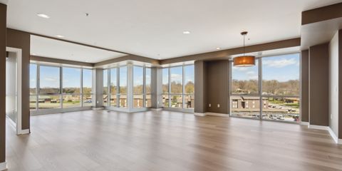 12-107_1305 5th St_418.jpg