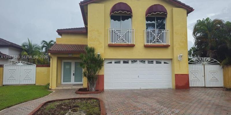 Hialeah House: 19403 NW 82nd Pl