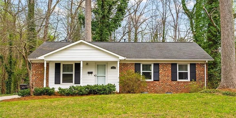 Winston-Salem House: 1629 Ardsley St
