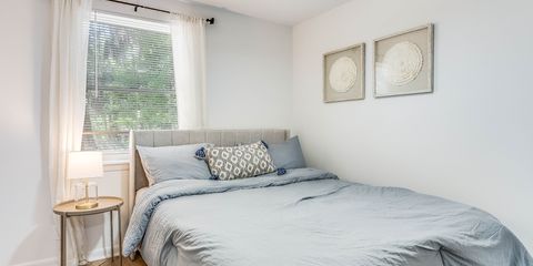 2203 DeLesseps 2-15.jpg
