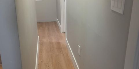 Hallway.JPG