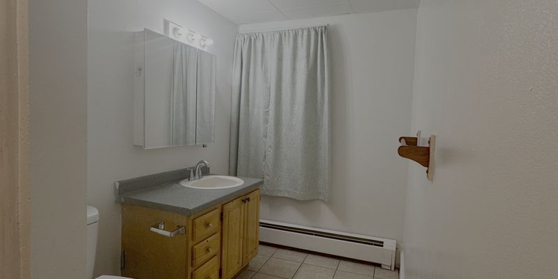 Indian Orchard Apartment: 274 Main Street