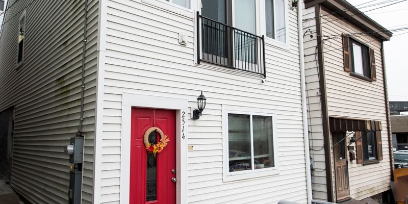 Pittsburgh Townhome: 2514 Josephine Street