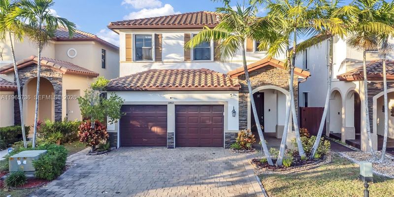 Homestead House: 3401 SE 5th St