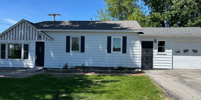 Buffalo House: 730 5th Street