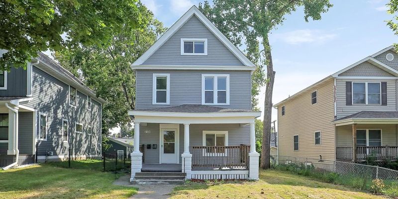 Minneapolis Apartment: 2124 Fremont Ave N