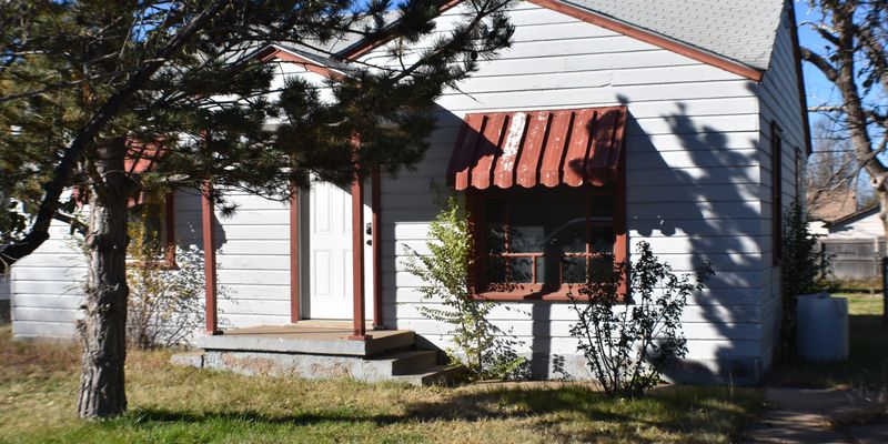 Amarillo House: 1916 South Seminole Street