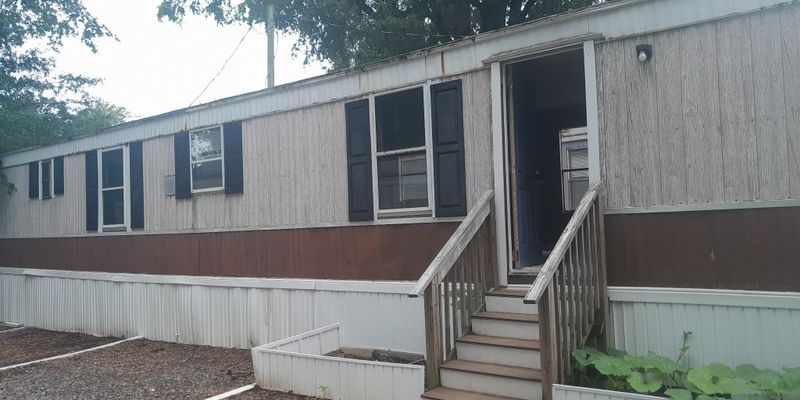 Winston-Salem Apartment: Old Rural Hall Road