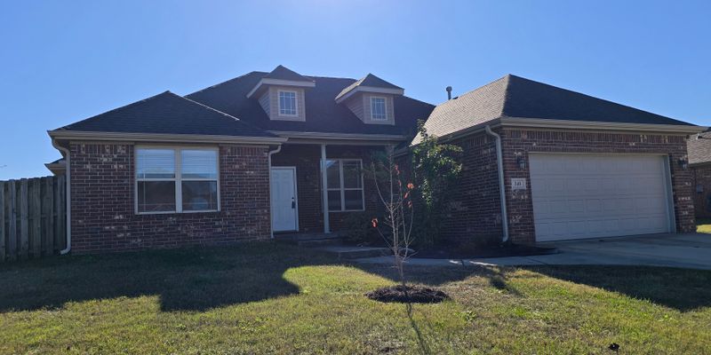 Centerton House: 340 Beasley Dr