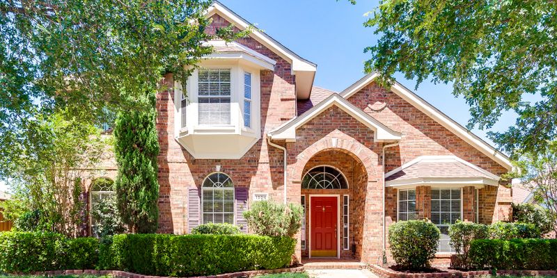 Coppell House: 1504 Grapevine Creek Dr