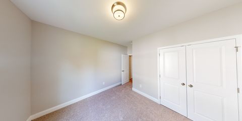 1016-Moen-Loop-Myrtle-Guest-Room-3.jpg
