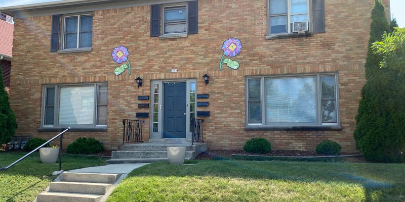 Milwaukee Apartment: 6643 West Lisbon Avenue