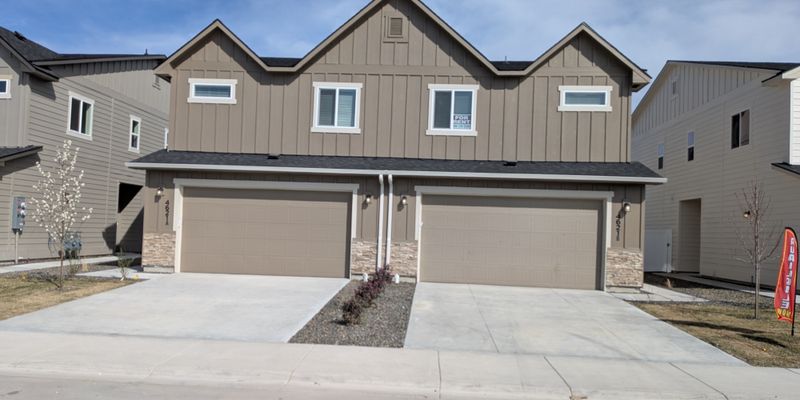 Caldwell Townhome: 4621 Highgarden Wy