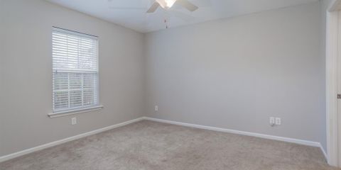 491303-12.JPG