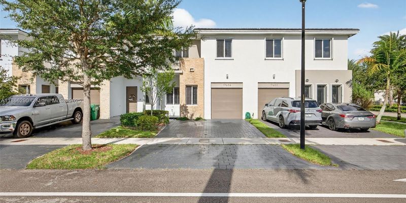 Miami Townhome: 17606 SW 149th Pl