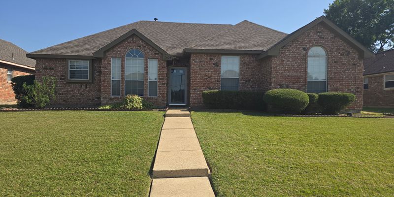 Mesquite House: 2004 Island View Dr
