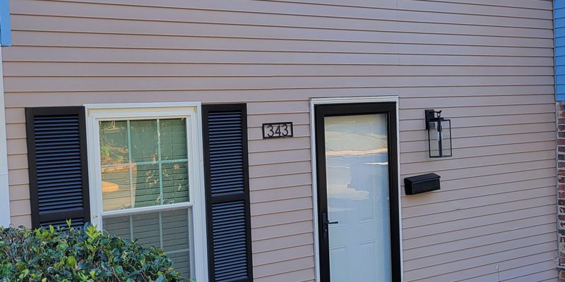 Marietta House: 343 Leisure Ct