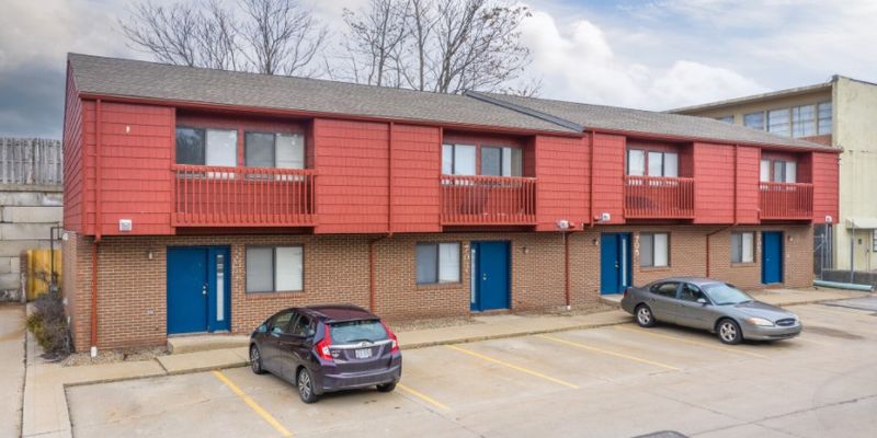 Akron Apartment: 707 Carroll St