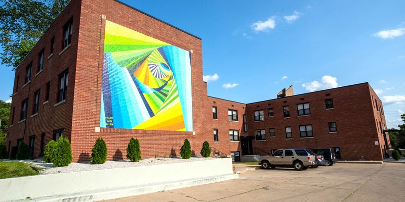 South Bend Apartment: 124 North Eddy Street