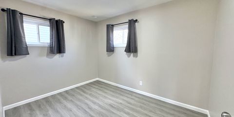 24833Lauren - 11.jpeg