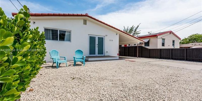 Miami House: 154 NW 45th St