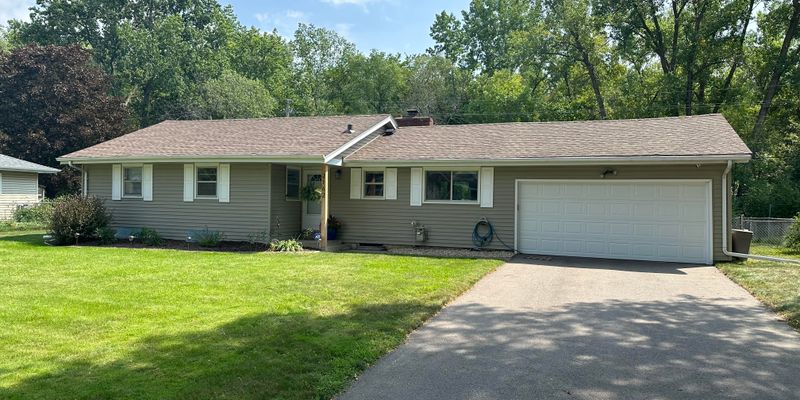 Mendota Heights House: 2162 Aztec Ln