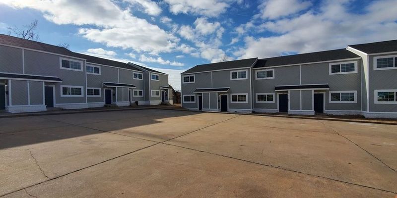 Oklahoma City Townhome: 3610 Springlake Dr