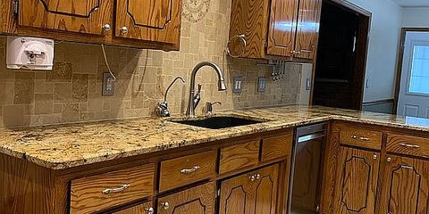 kitchen 2.jpg