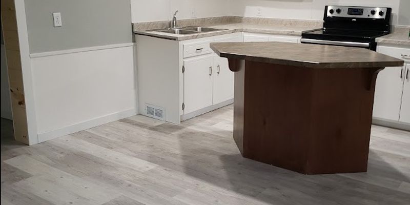 Sauk Rapids Apartment: 810 2nd Ave N