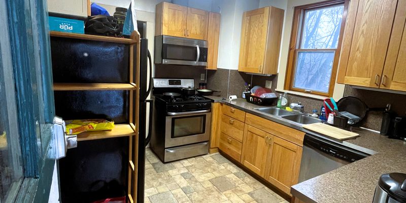 Ithaca Apartment: 209 S Aurora St