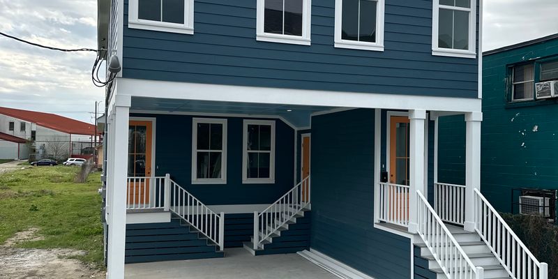 New Orleans Multiplex: 1522 Sere St