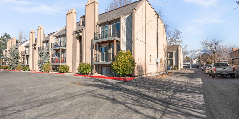 Murray Apartment: 5327 S 560 E
