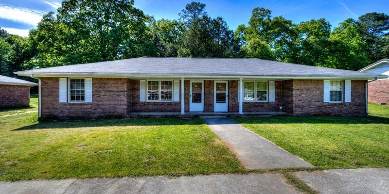 Cartersville House: 28 Paige Street