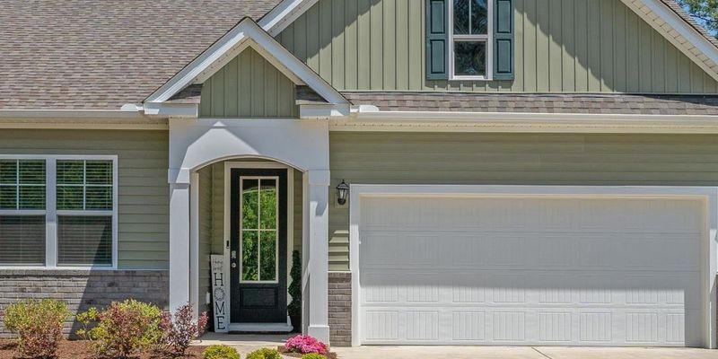 Little River House: 847 Flowering Branch Ave.